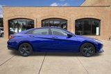 Certified 2023 Hyundai Elantra SEL w/ Preferred Accessory Package image 2
