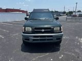Used 2000 Nissan Xterra XE image 2