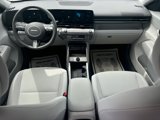 Used 2024 Hyundai Kona SEL w/ Convenience Package image 3