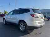 Used 2017 Chevrolet Traverse LT image 5