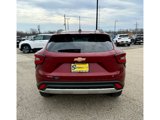 Used 2025 Chevrolet Trax LT w/ Sunroof Package image 3