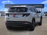 Used 2022 Hyundai Tucson SEL w/ Convenience Package image 4