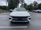 Used 2024 Hyundai Elantra SEL image 3