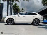 Used 2023 Bentley Bentayga image 2