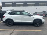 Used 2022 Volkswagen Taos S image 2