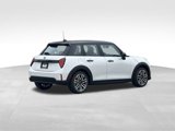 New 2025 MINI Cooper 4-Door Hardtop image 2