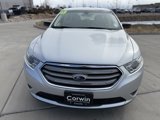 Used 2013 Ford Taurus SE image 2