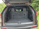 Used 2025 GMC Acadia Elevation image 5