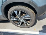 Certified 2022 Volvo XC40 T4 R-Design image 5