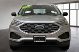 Used 2022 Ford Edge SE image 3