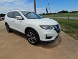 Used 2020 Nissan Rogue SV w/ Premium Package image 3