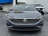 Used 2021 Volkswagen Jetta SEL image 2