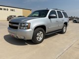 Used 2013 Chevrolet Tahoe LT w/ Luxury Package image 2