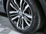 Used 2016 Ford Explorer Platinum image 2
