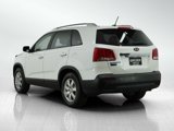 Used 2013 Kia Sorento LX w/ Convenience Pkg image 3
