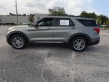 Used 2020 Ford Explorer XLT w/ Equipment Group 202A image 4