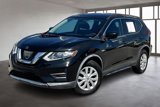 Used 2017 Nissan Rogue S image 2