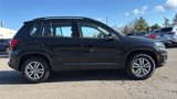 Used 2017 Volkswagen Tiguan S image 3