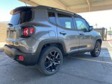 Used 2016 Jeep Renegade Latitude image 3