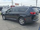Used 2017 Chrysler Pacifica Touring-L Plus image 5