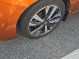 Used 2020 Nissan Versa SR w/ Convenience Package image 2