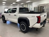 Used 2024 Toyota Tacoma 4x4 Double Cab image 3