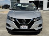 Used 2020 Nissan Rogue Sport SV image 3