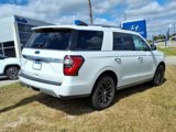 Used 2019 Ford Expedition Limited image 3