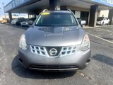 Used 2013 Nissan Rogue SV image 2