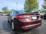 Used 2017 Ford Fusion SE image 3