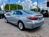 Used 2017 Toyota Camry LE image 4