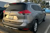 Used 2019 Nissan Rogue SV image 3