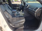 Used 2017 Jeep Grand Cherokee Altitude image 6