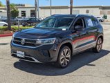 Used 2024 Volkswagen Taos SE image 5