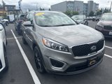 Used 2016 Kia Sorento LX image 3