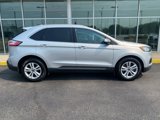 Used 2019 Ford Edge SEL image 4