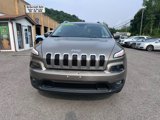 Used 2017 Jeep Cherokee Latitude image 5