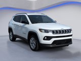 New 2025 Jeep Compass Latitude image 2