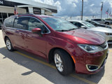 Used 2017 Chrysler Pacifica Touring Plus w/ Tire & Wheel Group image 4