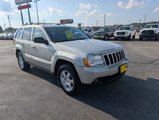 Used 2010 Jeep Grand Cherokee Laredo image 2