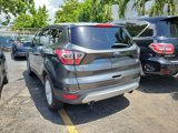 Used 2017 Ford Escape SE image 4