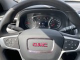 Used 2023 GMC Acadia SLE w/ Driver Convenience Package image 6