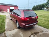 Used 2007 Toyota Sienna LE image 2