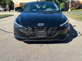 Used 2022 Hyundai Elantra SEL w/ Cargo Package image 2