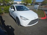 Used 2020 Toyota Yaris LE image 3
