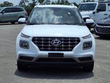 Used 2023 Hyundai Venue SEL image 2