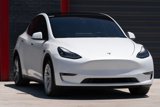 Used 2022 Tesla Model Y Long Range image 2