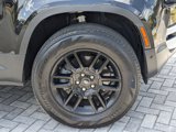 Used 2023 Land Rover Defender 90 S image 2