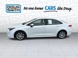 Used 2022 Toyota Corolla LE image 2