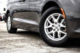 Used 2023 Chrysler Voyager LX image 2